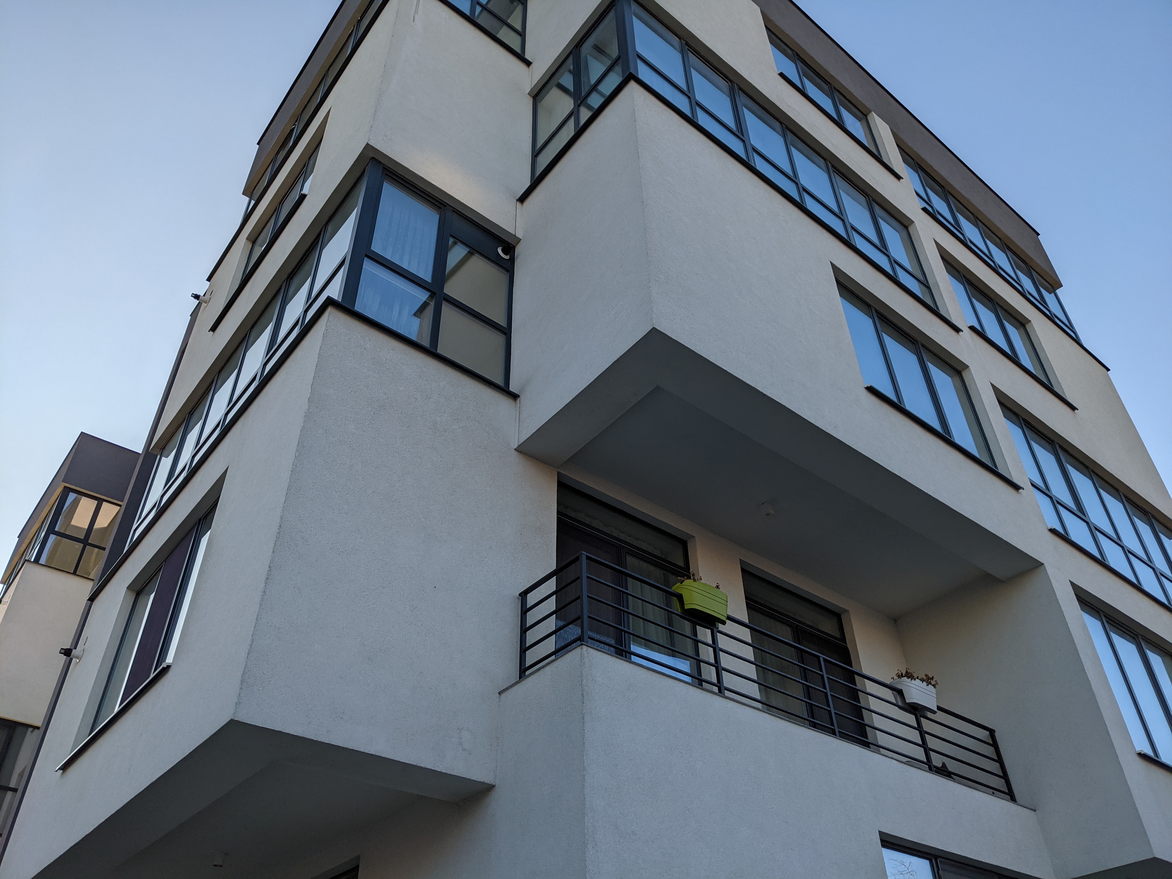 VÂNDUT Apartament de vânzare, Chișinău, sec. Buiucani, Bloc Nou, 3 odăi + living, Club House Panoramic, 86 m2, et.3