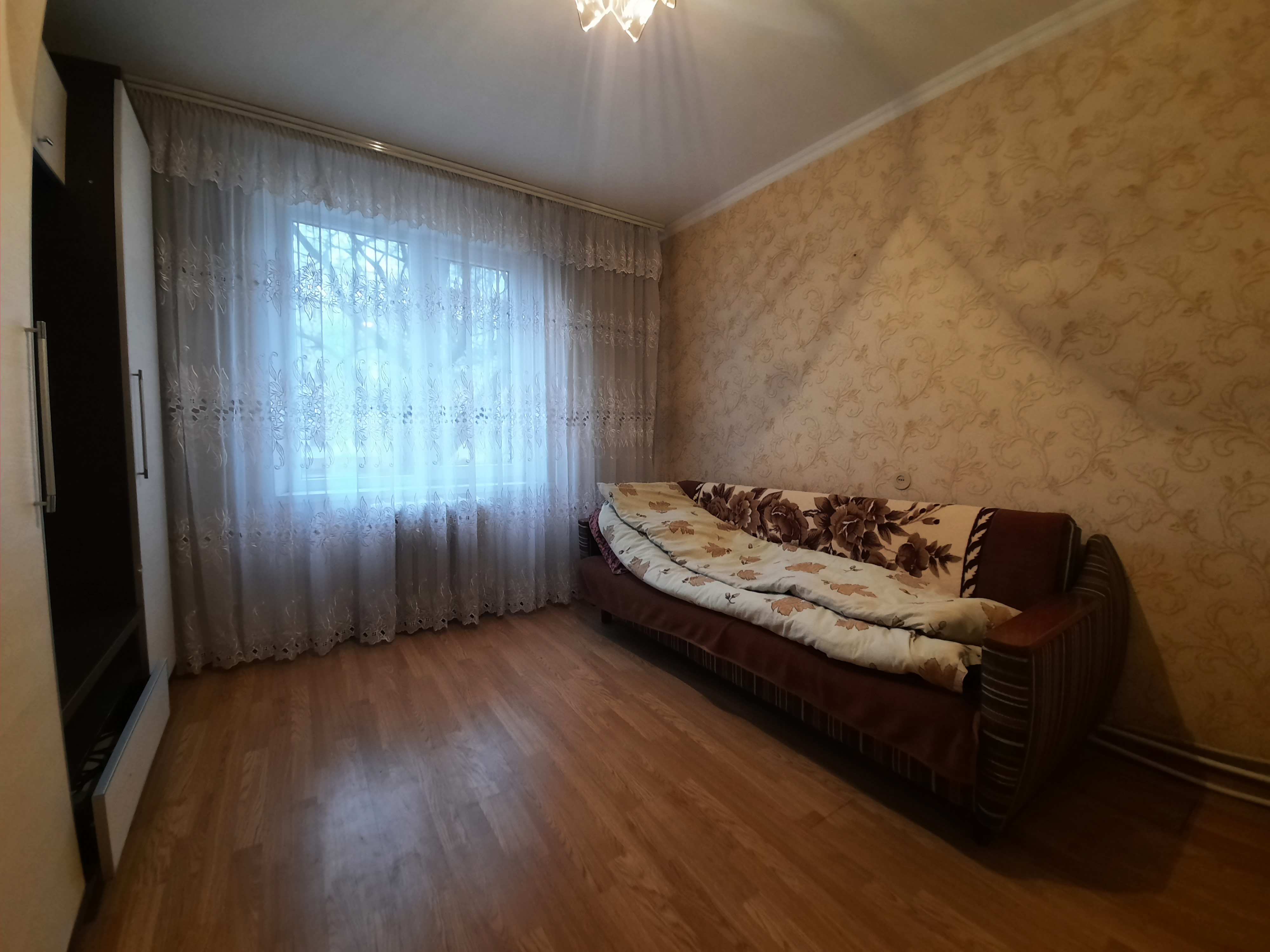VÂNDUT, Apartament de vânzare, mun.Chișinău, sec.Rîșcani, Seria 135, 3 odăi+Anexă, 77 m2, et.1
