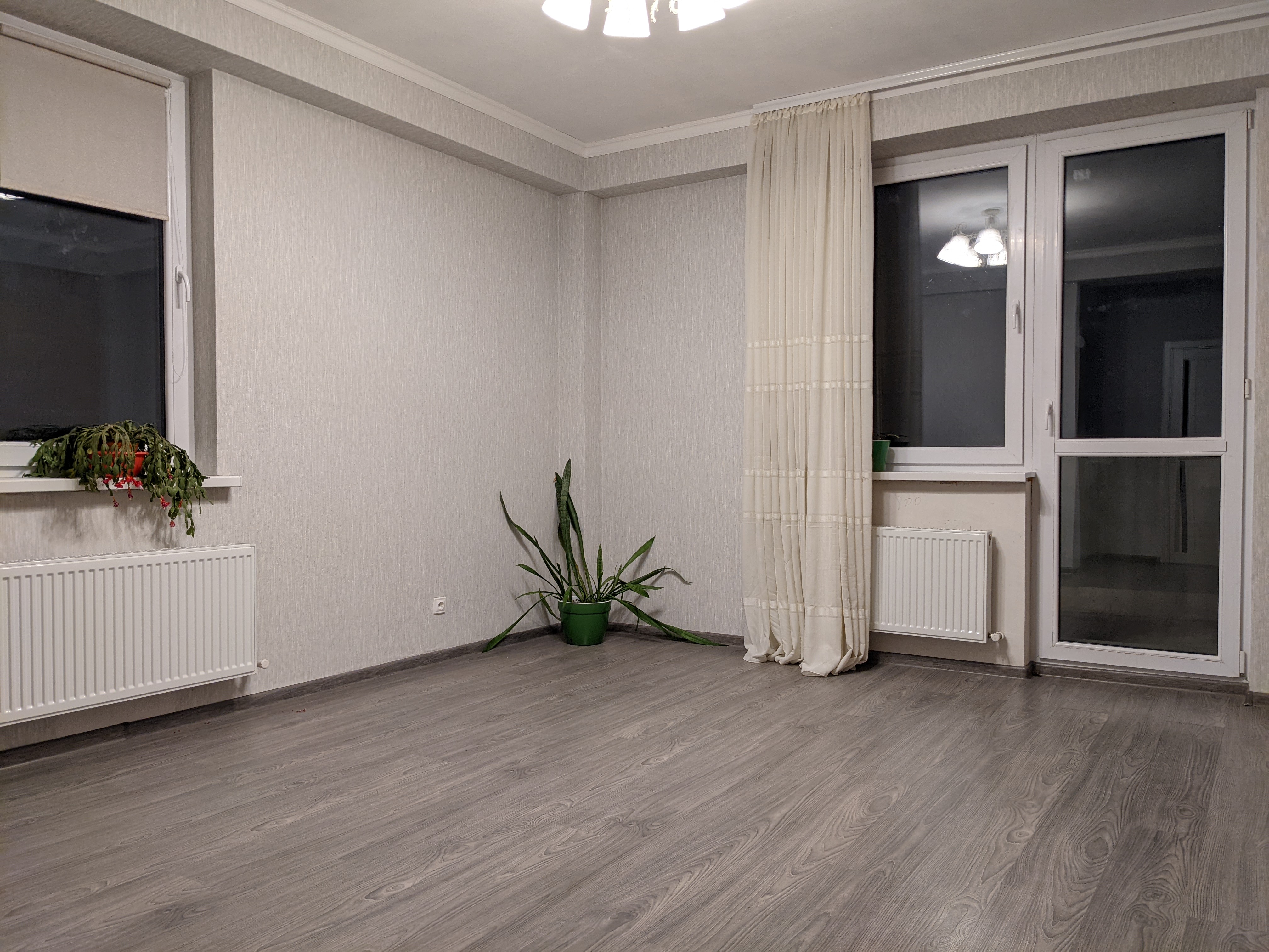 VÂNDUT Apartament de vânzare, Chișinău, sec. Botanica, 2 cameră + terasă, bloc nou, autonomă, 63m2, et.10