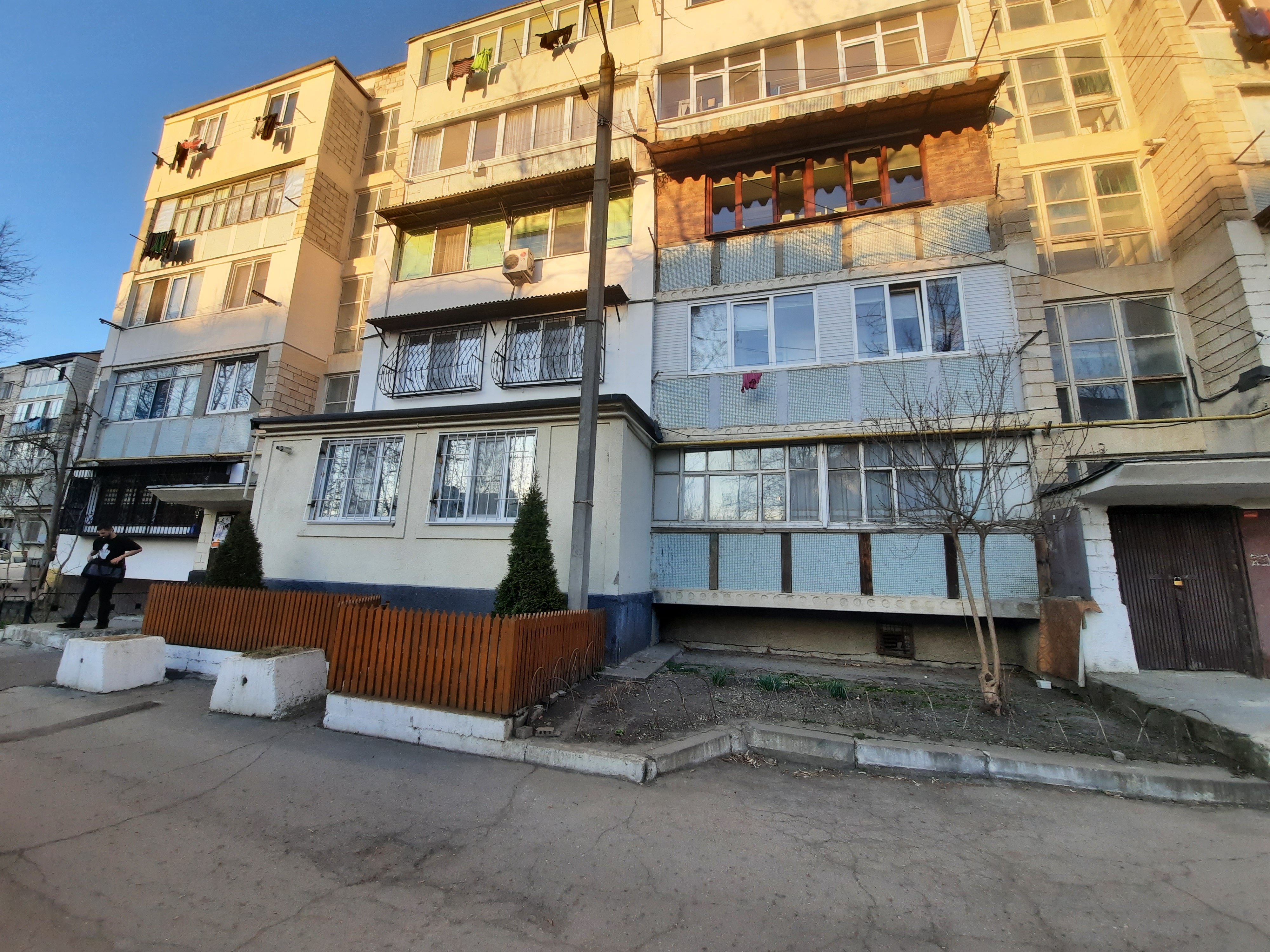 VÂNDUT, Apartament de vânzare, mun.Chișinău, sec.Poșta veche, Seria 102, 3 odăi, 72 m2, et.3