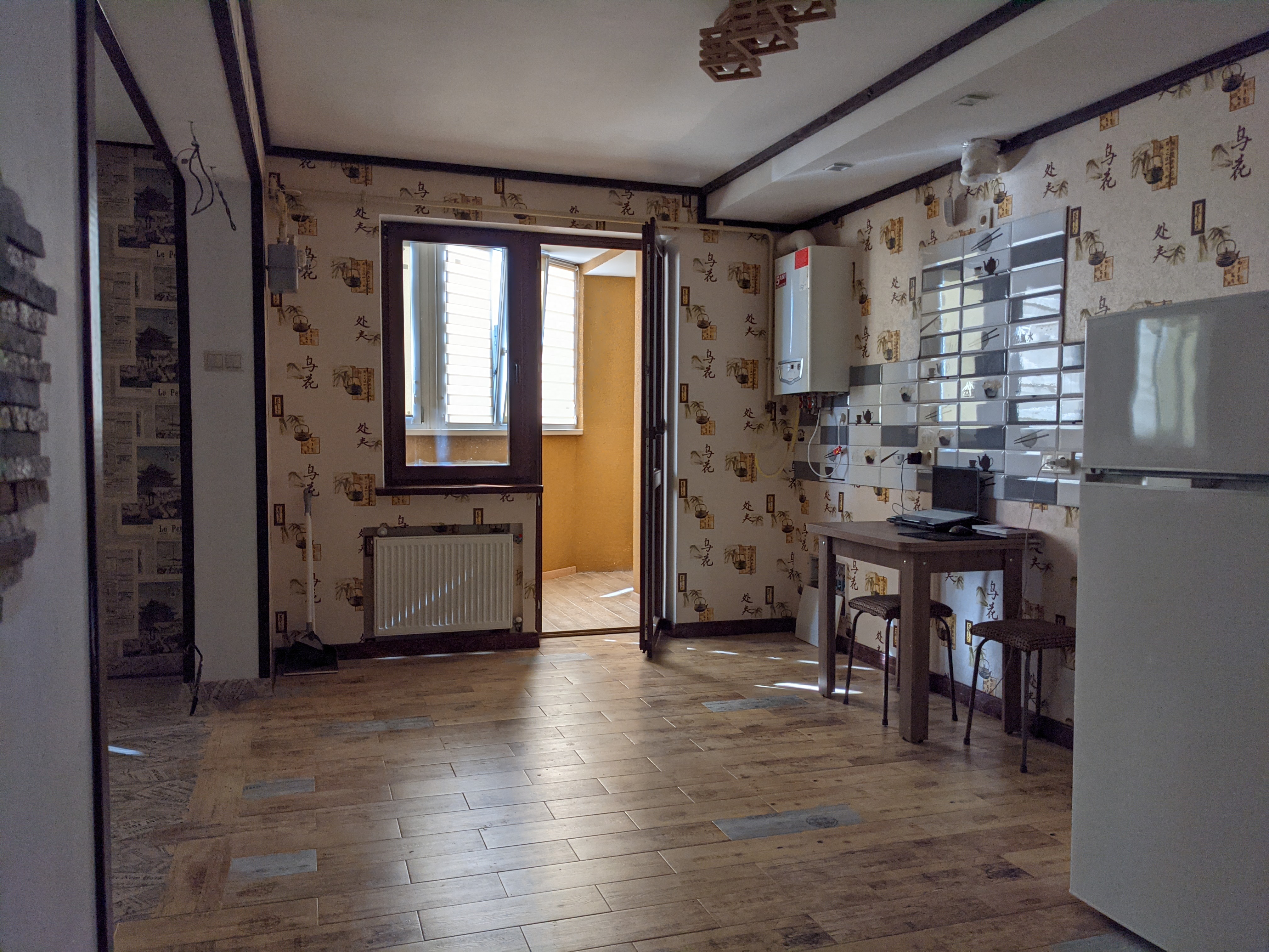 VÂNDUT Apartament de vânzare, Chișinău, sec. Botanica, Bloc Nou, 2 odăi cu living, AMIC, 84 m2, et.9