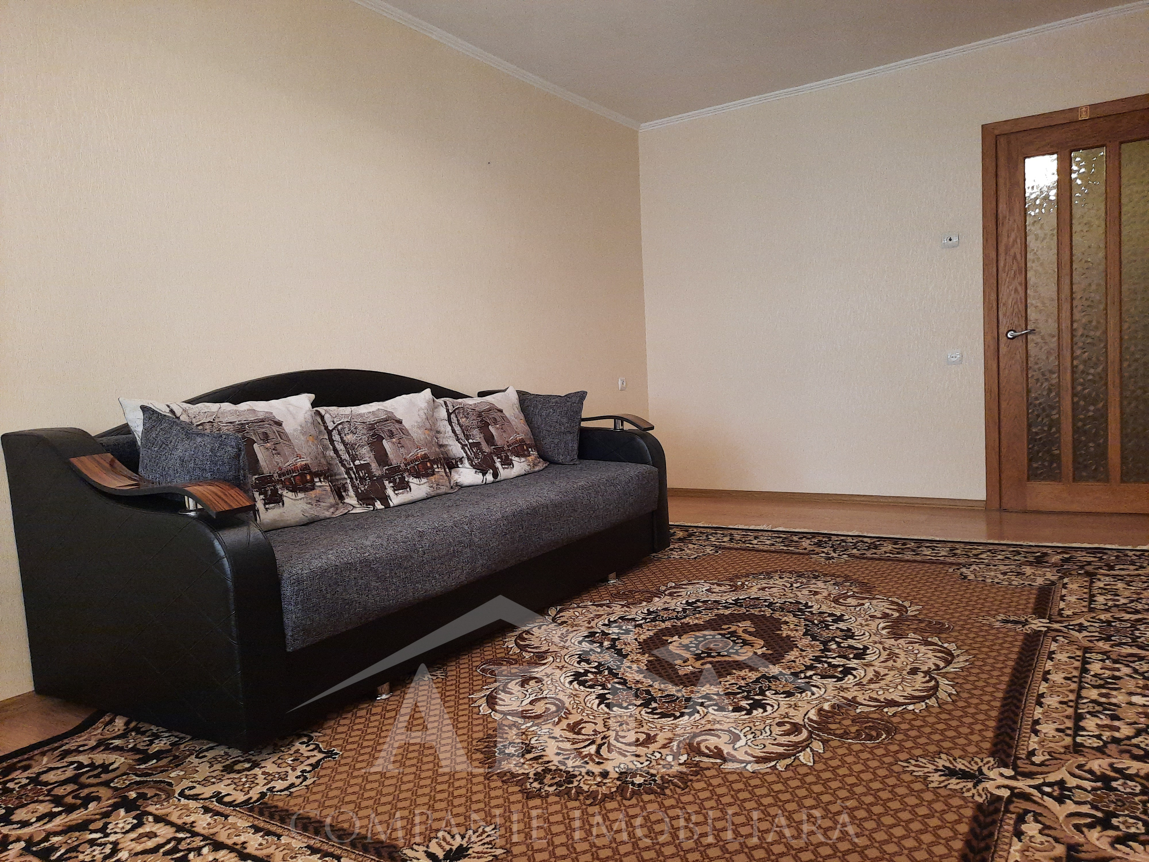 Apartament de vânzare, mun.Chișinău, sec.Ciocana, Seria Varnița, 3 odăi, 72 m2, et.3