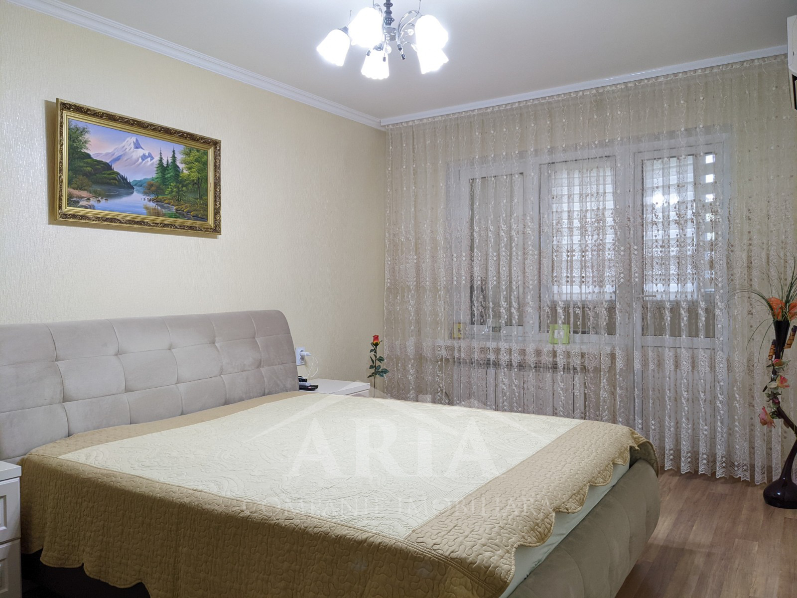 VÂNDUT Apartament de vânzare, Chișinău, sec. Botanica, 2 odăi, 54 m2, et.3