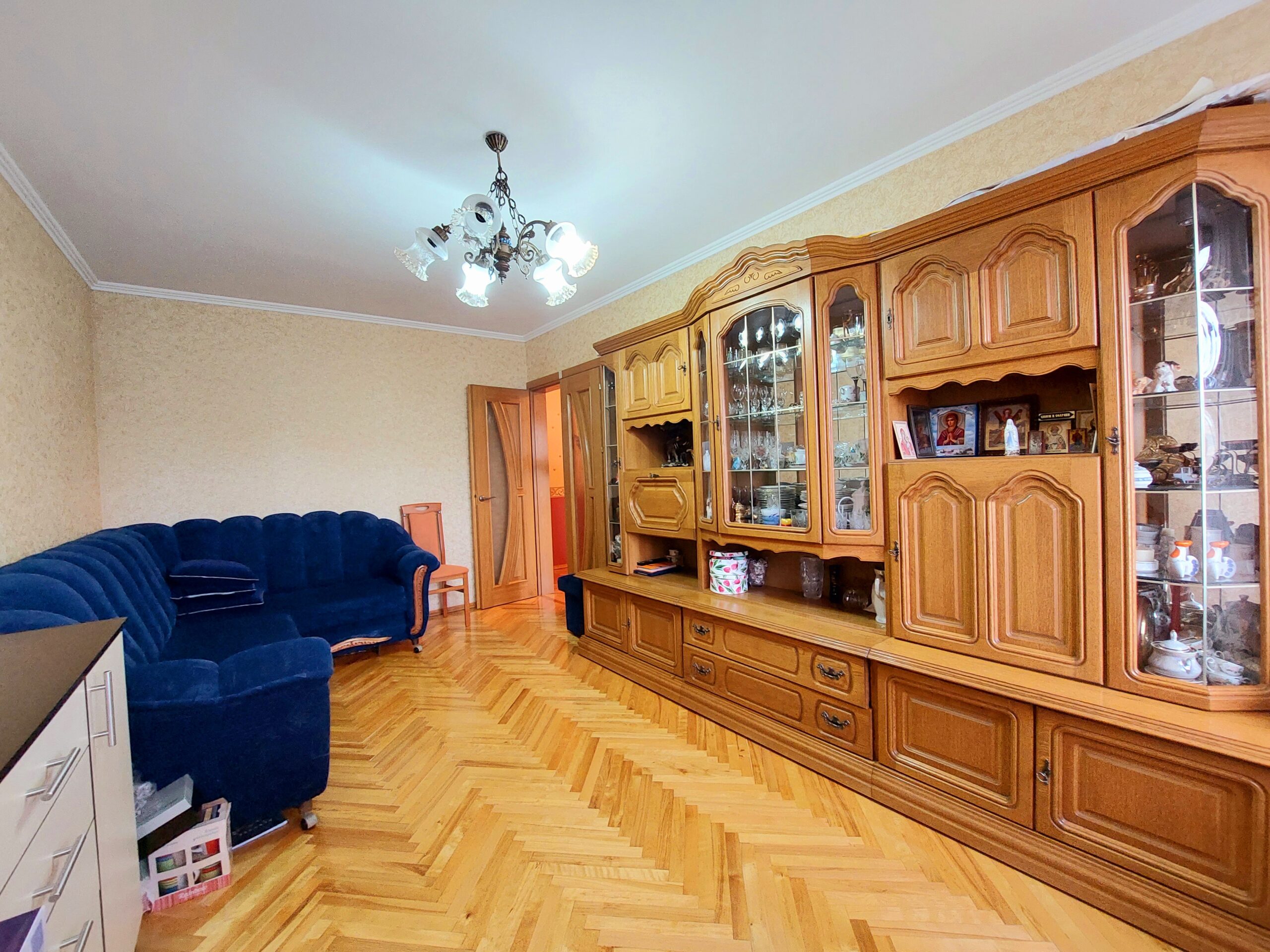 VÂNDUT Apartament de vânzare, Chișinău, sec. Ciocana, Seria MS (Moldovenească), 2 odăi, 53 M2, et.6