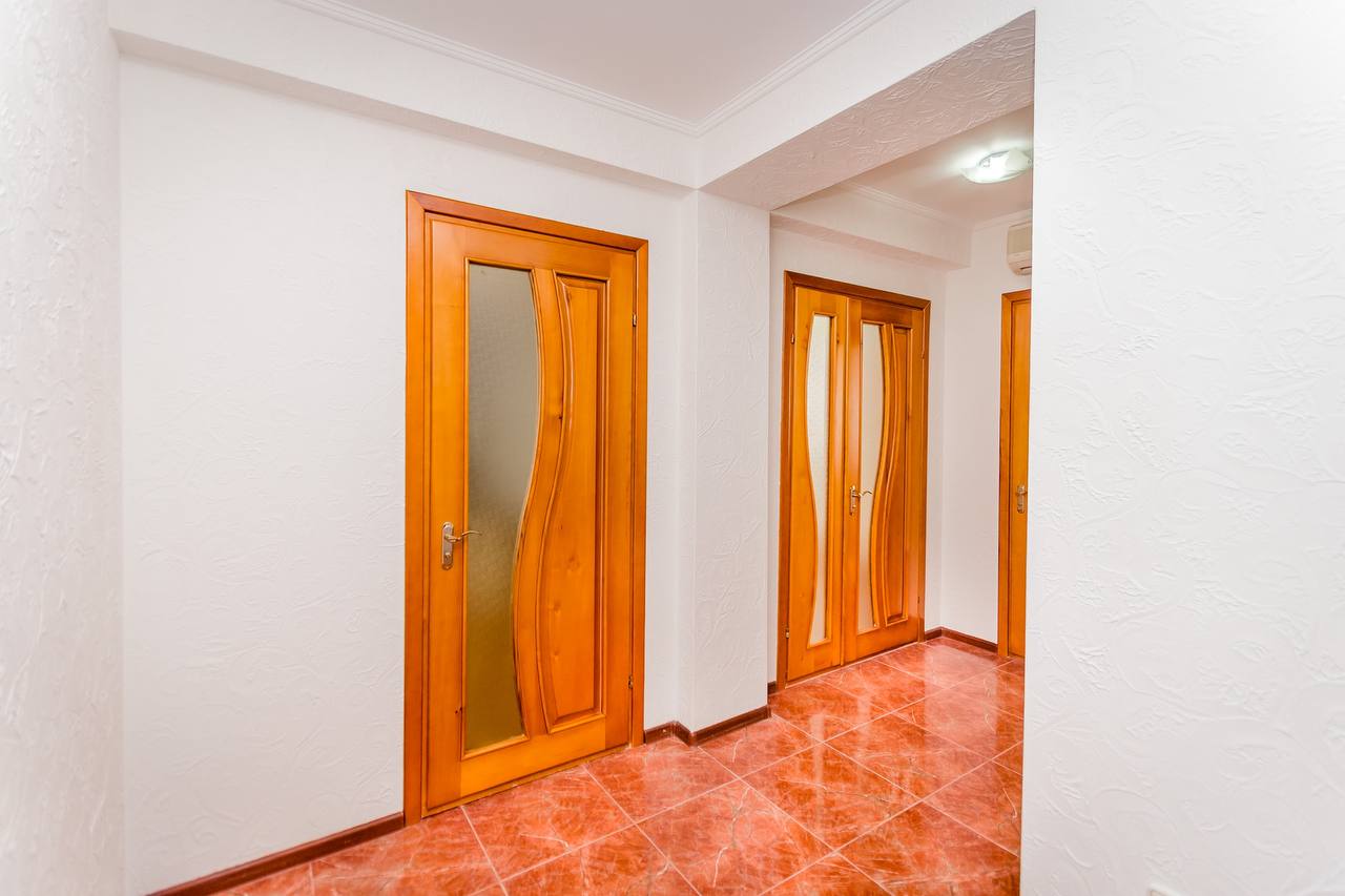 VÂNDUT Apartament de vânzare, Chișinău, sec. Râșcani, 2 odăi, euro reparat, 69m2, et.7