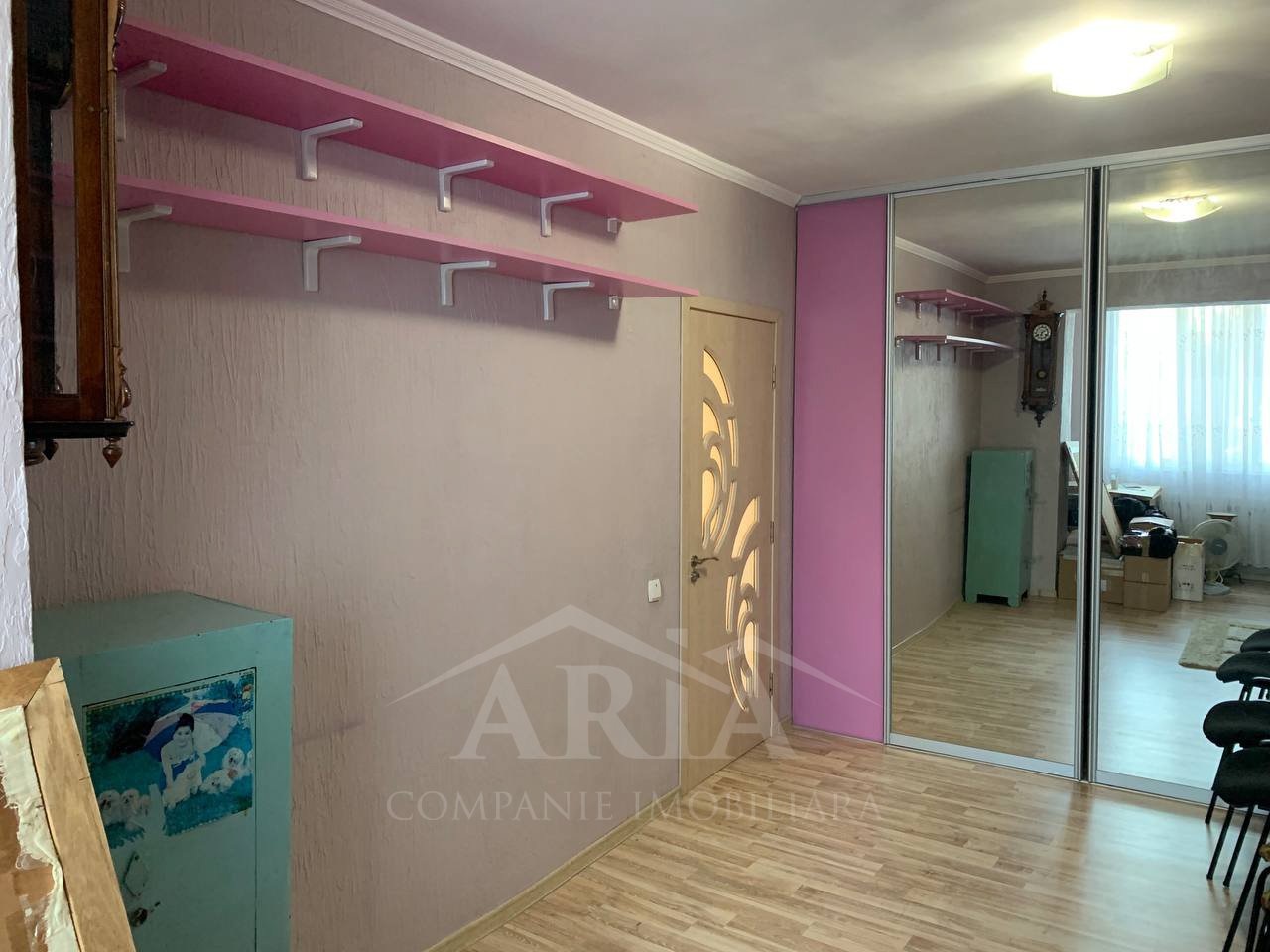 Apartament cu 3 camere, 82 m², Sculeni, Chișinău