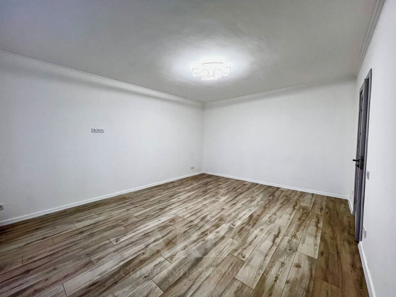 VÂNDUT Apartament de vânzare, Chișinău, sec. Ciocana, o odaie, reparat, 40m2, et.7