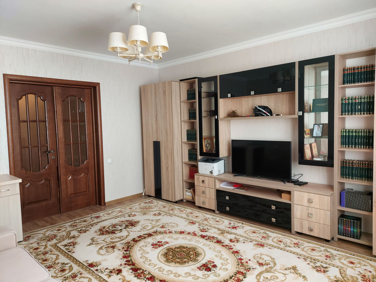 Apartament de vânzare, mun. Chișinău, sec.Riscani, 3 odăi separate,seria 143, 73 m2, et.9