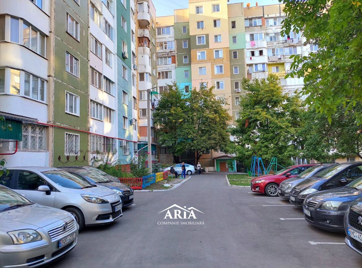 Apartament de vânzare, Chișinău, sec. Ciocana, seria 143, 3 odăi, 77 m2, et.9