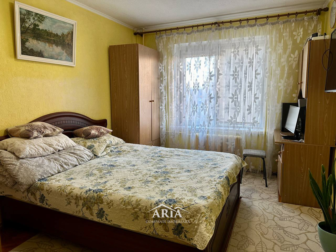 Apartament cu 2 camere, Centru, Chișinău